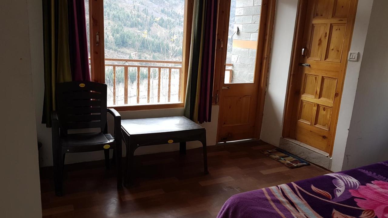 מנאלי Sunface Homestay מראה חיצוני תמונה